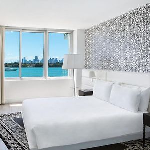 Estudio Deluxe con Cama King